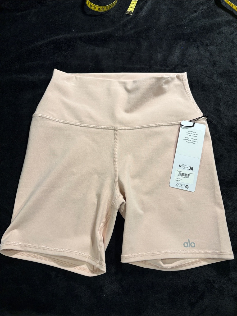 ALO Yoga High-Rise Bike Shorts in Pale Pink
